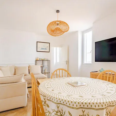 Fersen Superb Mediterranean Style In Heart Of Old